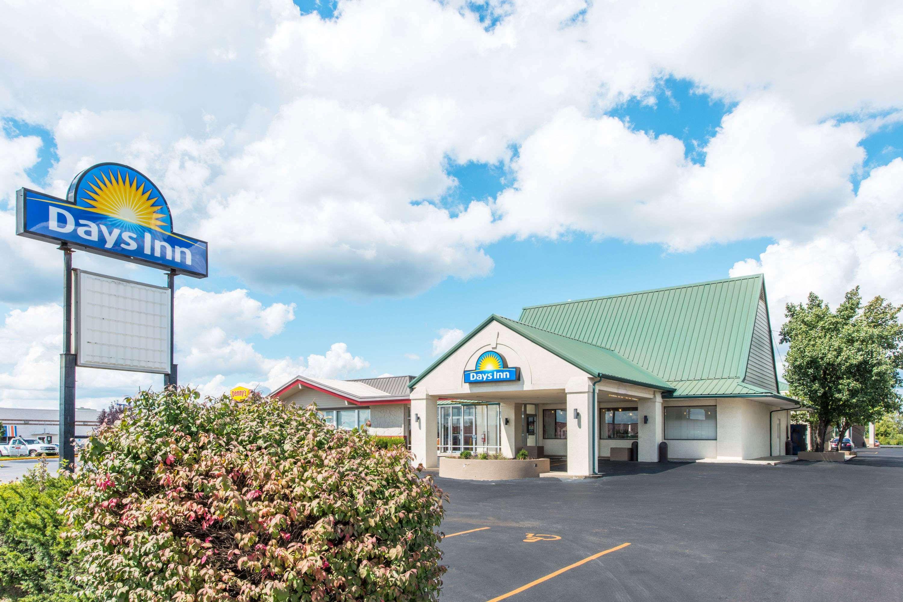 Days Inn By Wyndham Elizabethtown Exterior foto